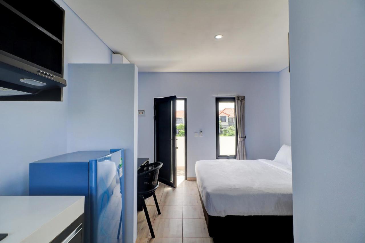 Отель Oyo Life 92854 The Danari House Семиньяк Экстерьер фото